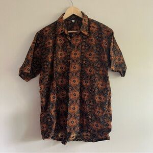Men's Batik Patterned Short Sleeve Shirt